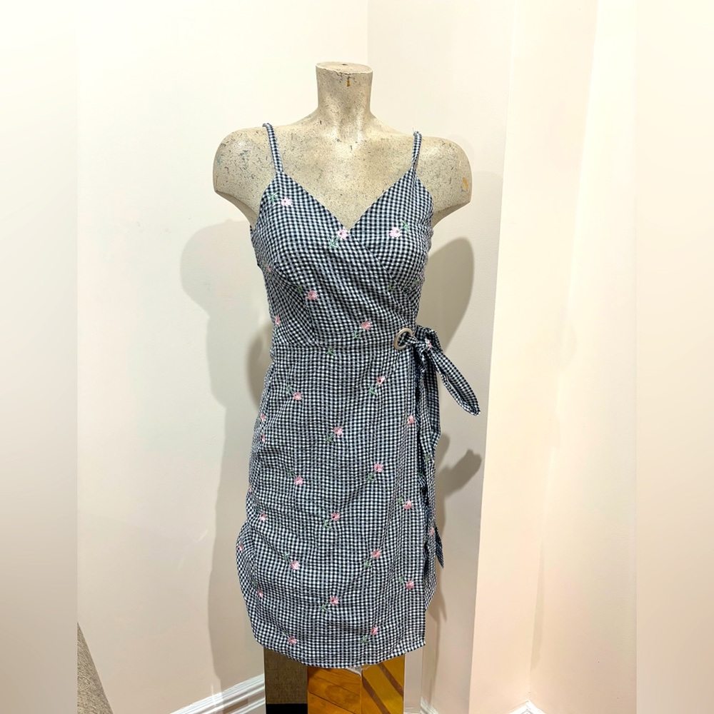 POL Gingham Wrap Dress with Pink FLOWER EMBROIDERY Accents